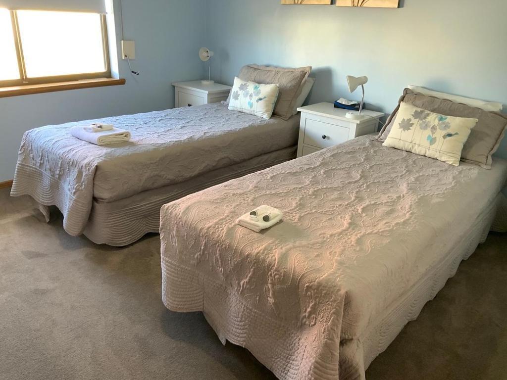 Salty Air Apartments Kingscote Kangaroo Island Екстер'єр фото
