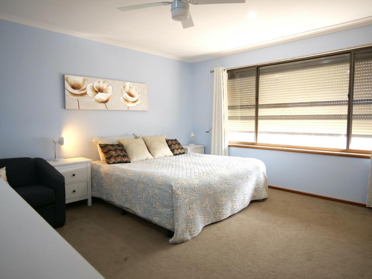 Salty Air Apartments Kingscote Kangaroo Island Екстер'єр фото