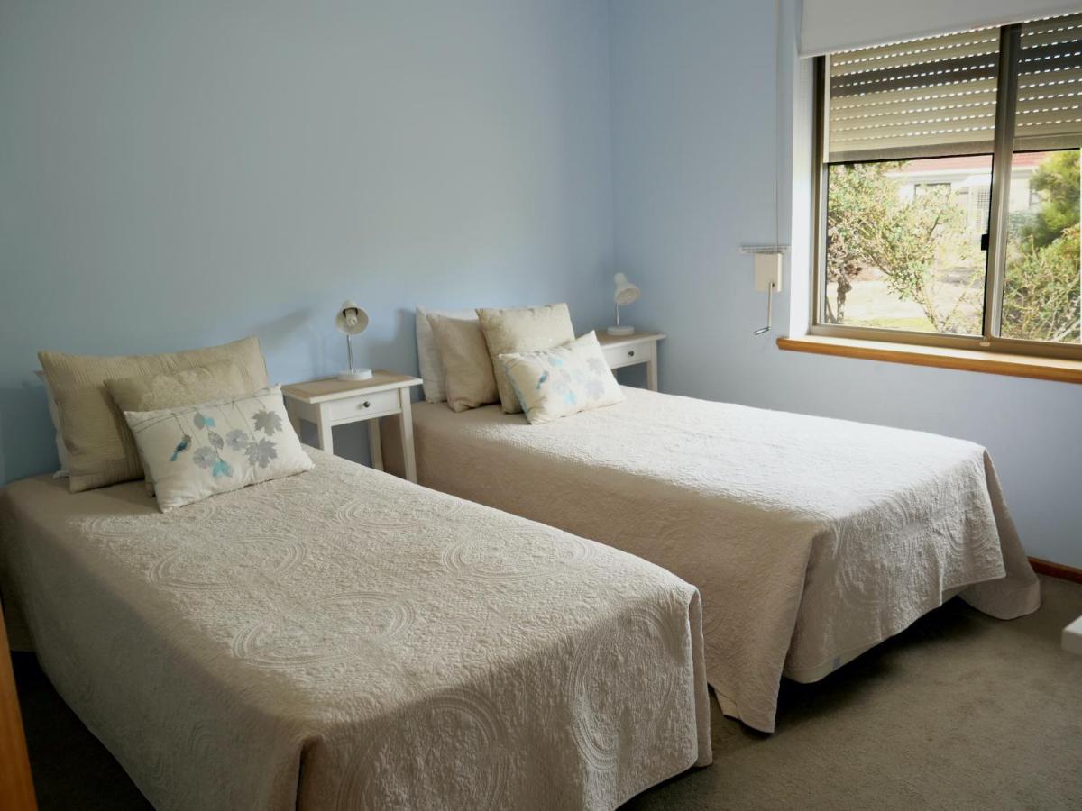 Salty Air Apartments Kingscote Kangaroo Island Екстер'єр фото